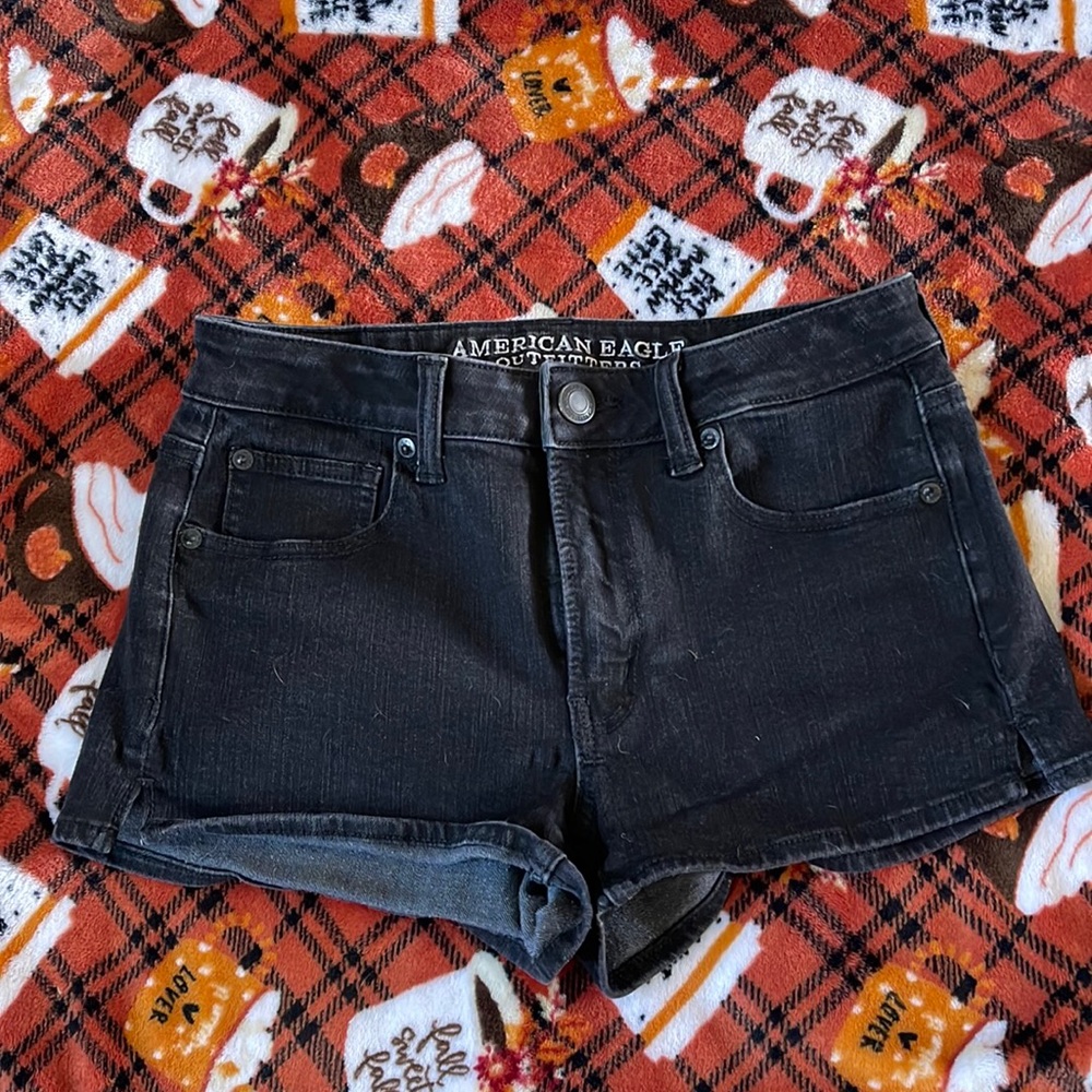 Black American Eagle shorts size 2